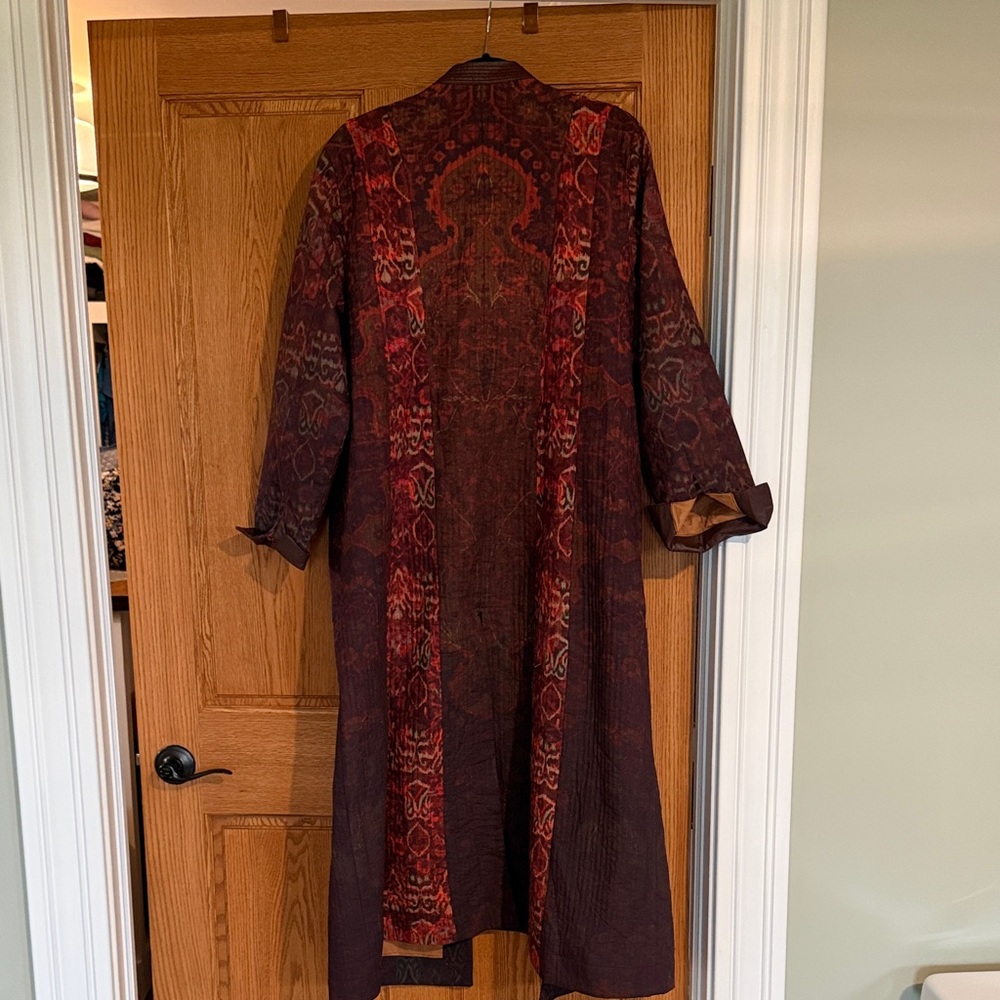 Soft Surroundings Long batik Coatigan in Burgundy Red / brown and rust - Picture 9 of 10